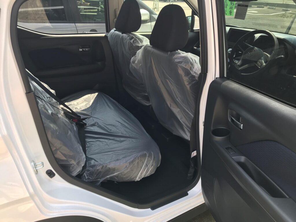 ekクロスリアシート